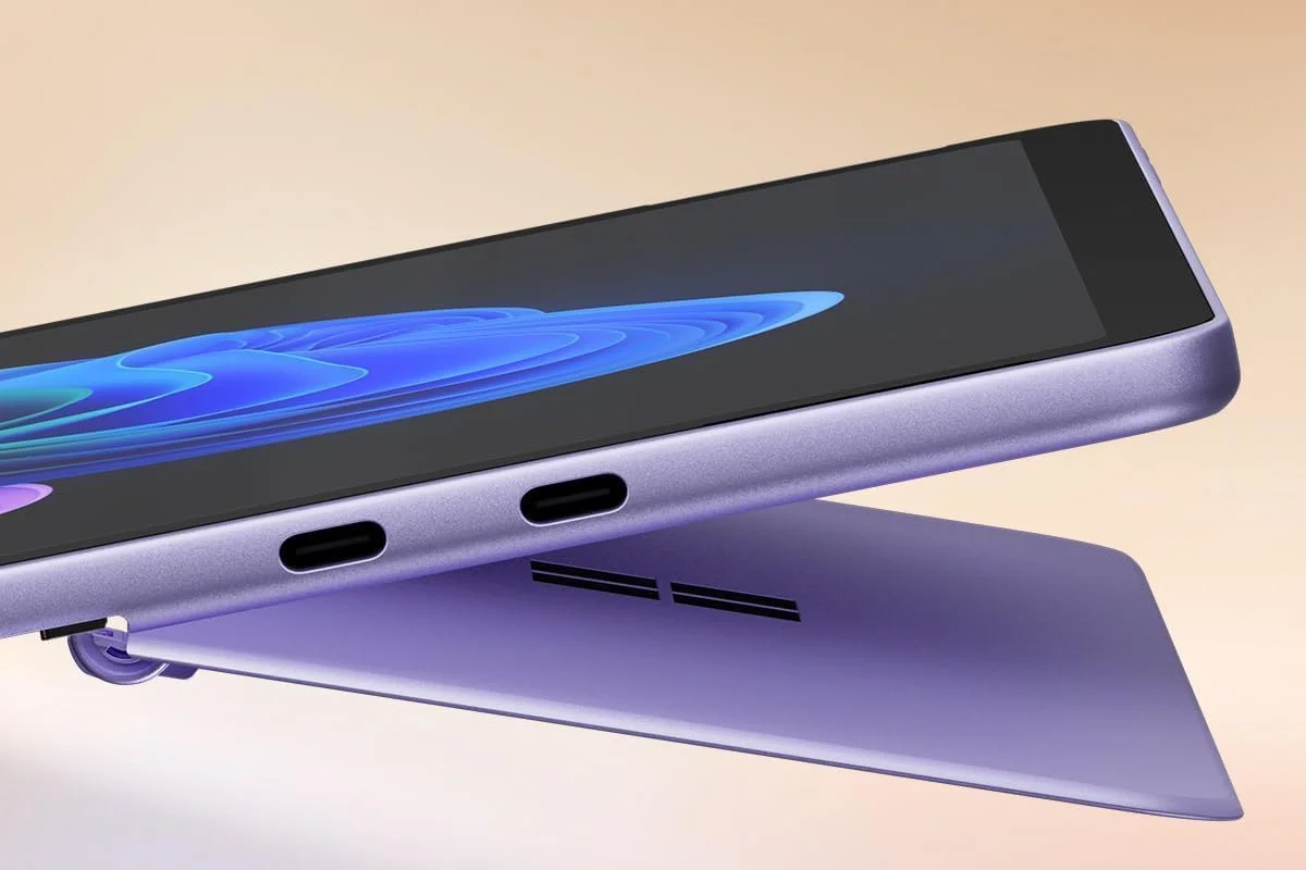 مایکروسافت سرفیس پرو | Copilot+ PC | صفحه نمایش لمسی 12 اینچی LCD | Snapdragon X Plus | حافظه 16 گیگابایتی | فضای ذخیره سازی 512 گیگابایتی | جدیدترین مدل | بنفش