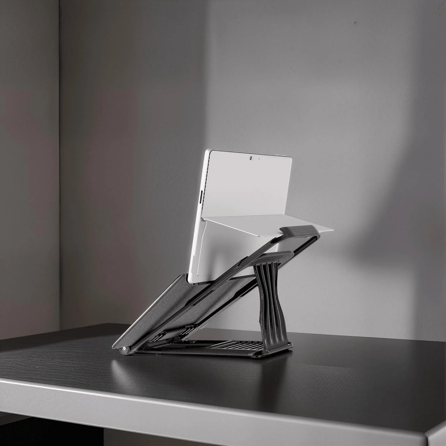 پایه نگهدارنده سرفیس پرو - با قابلیت اتصال کیبورد - پایه سوپر سرفیس، کاهش دهنده درد گردن - با یک پایه رومیزی سرفیس پرو در جلسات آنلاین بهتر به نظر برسید، قابل تنظیم، استفاده آسان، محکم پایه نگهدارنده سرفیس پرو - با قابلیت اتصال کیبورد - پایه سوپر سرفیس، کاهش دهنده درد گردن - با یک پایه رومیزی سرفیس پرو در جلسات آنلاین بهتر به نظر برسید، قابل تنظیم، استفاده آسان، محکم