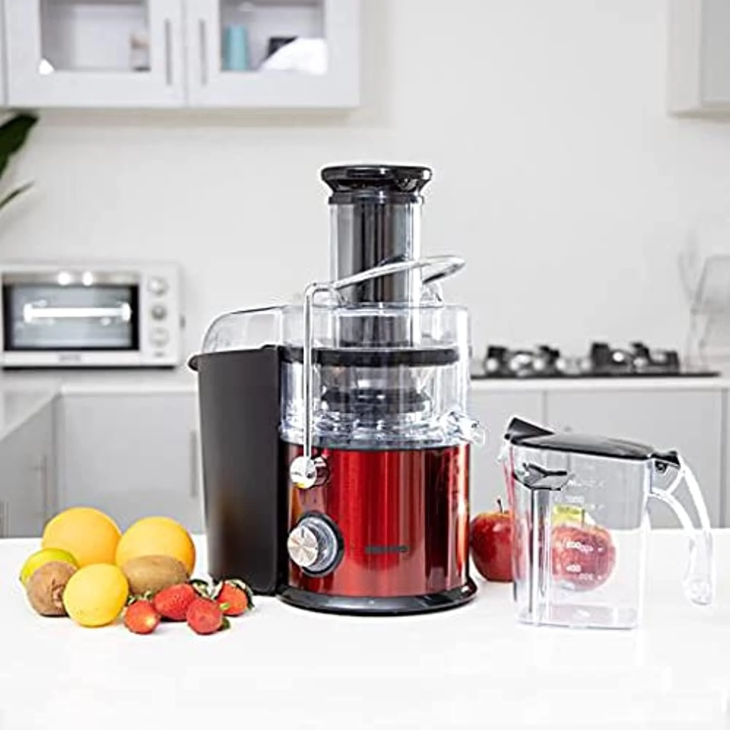 آبمیوه گیری سانتریفیوژ 800 وات Geepas GJE5437 - دستگاه آبمیوه گیری با مخزن تفاله 2.2 لیتری با دهانه پهن 75 میلی متری | 2 سرعته، بدنه استیل ضد زنگ، پایه های ضد لغزش