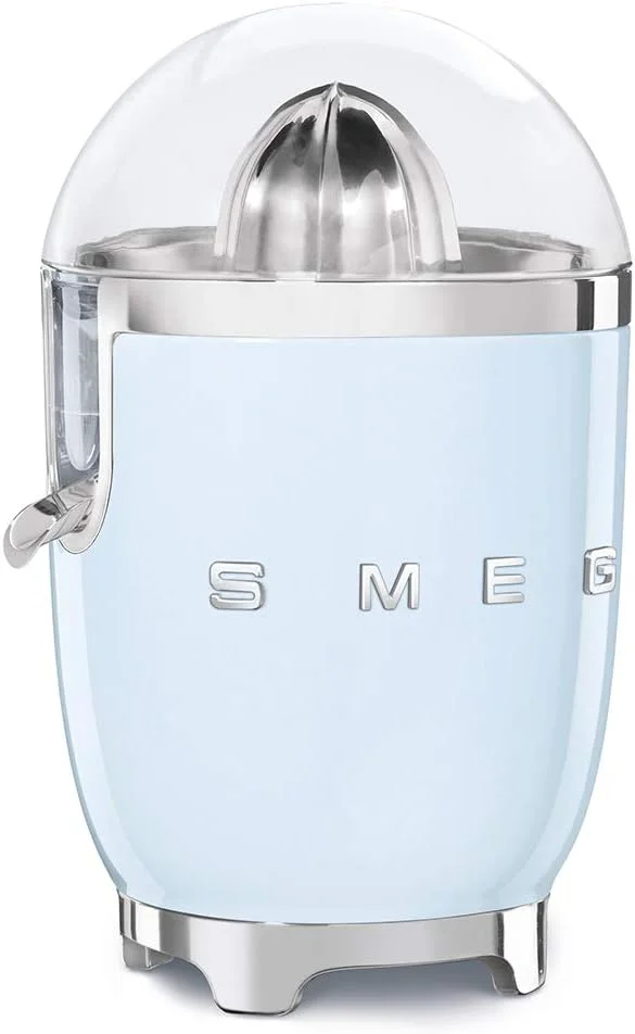 آب مرکبات گیری Smeg CJF11PBUK، طراحی استایل رترو دهه 50، دارای کاسه آبگیری و درب، خروجی ضد چکه استیل ضد زنگ، بدنه آلومینیومی دایکاست، آبی پاستلی، 1 سال گارانتی