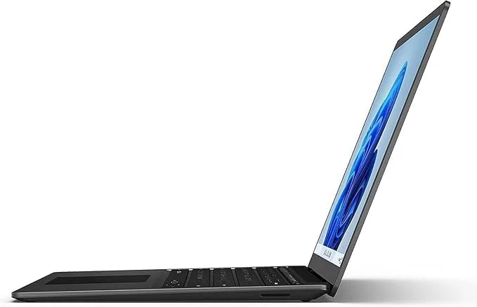 مایکروسافت Surface Laptop 4 | صفحه نمایش لمسی 13.5 اینچی | پردازنده Intel Core i5 نسل 11، رم 16 گیگابایتی، SSD 512 گیگابایتی | ویندوز 10 پرو | رنگ مشکی (بازسازی شده)