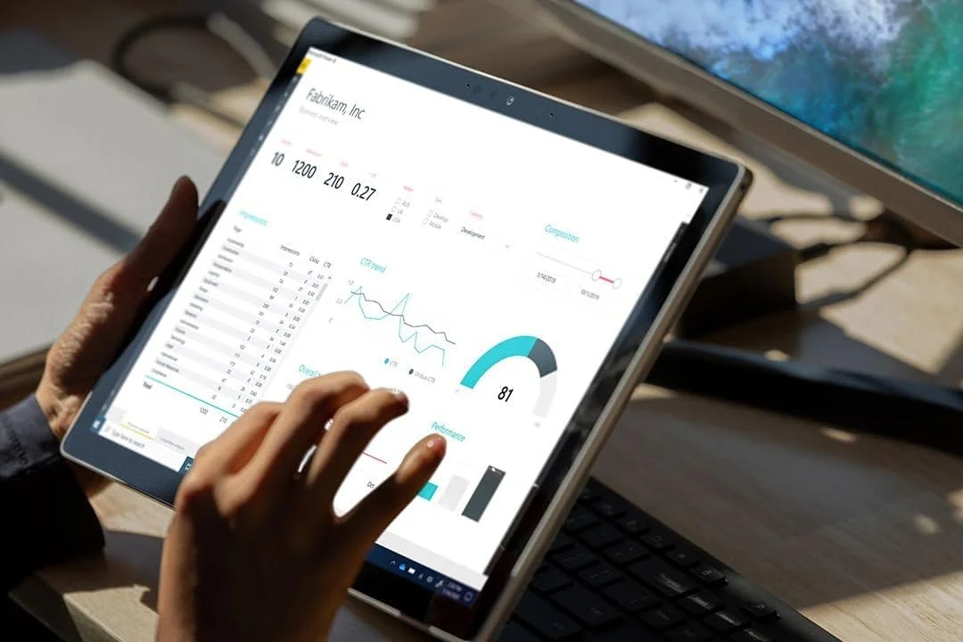 لپ تاپ لمسی 13.5 اینچی Surface Book 3 تجدید شده PixelSense - لپ تاپ 2 در 1 - پردازنده Intel Core i5 نسل دهم، 8 گیگابایت رم، 256 گیگابایت SSD، صفحه کلید جداشدنی، نقره ای لپ تاپ لمسی 13.5 اینچی Surface Book 3 تجدید شده PixelSense - لپ تاپ 2 در 1 - پردازنده Intel Core i5 نسل دهم، 8 گیگابایت رم، 256 گیگابایت SSD، صفحه کلید جداشدنی، نقره ای