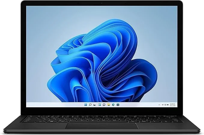 مایکروسافت Surface Laptop 4 | صفحه نمایش لمسی 13.5 اینچی | پردازنده Intel Core i5 نسل 11، رم 16 گیگابایتی، SSD 512 گیگابایتی | ویندوز 10 پرو | رنگ مشکی (بازسازی شده)