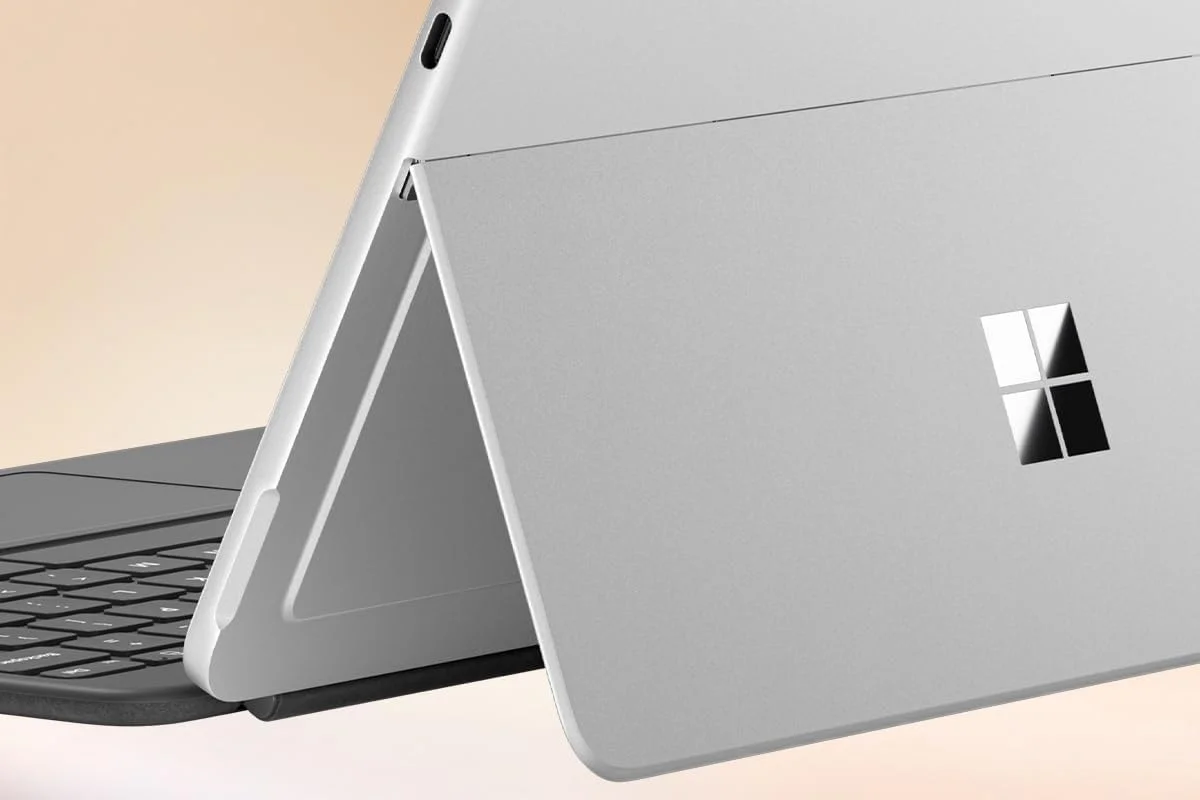 مایکروسافت سرفیس پرو | Copilot+ PC | صفحه لمسی 12 اینچی LCD | Snapdragon X Plus | حافظه 16 گیگابایتی | فضای ذخیره سازی 512 گیگابایتی | جدیدترین مدل | پلاتینیوم مایکروسافت سرفیس پرو | Copilot+ PC | صفحه لمسی 12 اینچی LCD | Snapdragon X Plus | حافظه 16 گیگابایتی | فضای ذخیره سازی 512 گیگابایتی | جدیدترین مدل | پلاتینیوم