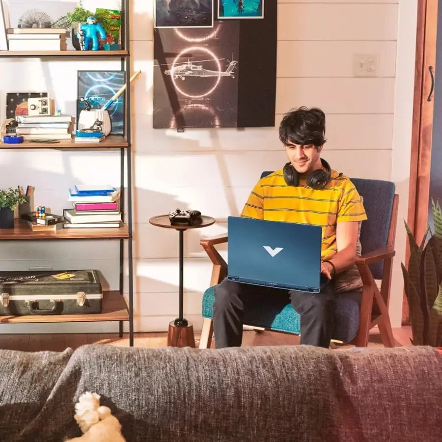 لپ تاپ گیمینگ HP Victus 15، صفحه نمایش 15.6 اینچی FHD 144 هرتز، پردازنده Intel Core i7-12650H (تا 4.7 گیگاهرتز)، کارت گرافیک NVIDIA GeForce RTX 4050، رم 64 گیگابایتی، SSD PCIe 2 ترابایتی، کیبورد با نور پس زمینه، Wi-Fi 6، HDMI، ویندوز 11 پرو، همراه با لوازم جانبی BWE لپ تاپ گیمینگ HP Victus 15، صفحه نمایش 15.6 اینچی FHD 144 هرتز، پردازنده Intel Core i7-12650H (تا 4.7 گیگاهرتز)، کارت گرافیک NVIDIA GeForce RTX 4050، رم 64 گیگابایتی، SSD PCIe 2 ترابایتی، کیبورد با نور پس زمینه، Wi-Fi 6، HDMI، ویندوز 11 پرو، همراه با لوازم جانبی BWE