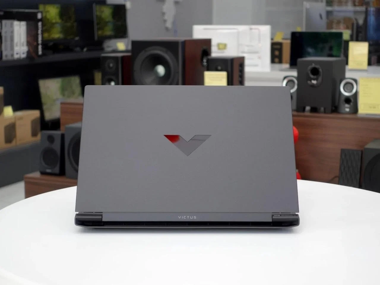 لپ تاپ گیمینگ HP Victus 15، صفحه نمایش 15.6 اینچی 144 هرتز FHD، AMD Ryzen 5 7535HS، رم 16 گیگابایتی DDR5، SSD 512 گیگابایتی PCIe M.2، NVIDIA GeForce RTX 2050، HDMI، Wi-Fi 6، ویندوز 11 هوم، نقره ای لپ تاپ گیمینگ HP Victus 15، صفحه نمایش 15.6 اینچی 144 هرتز FHD، AMD Ryzen 5 7535HS، رم 16 گیگابایتی DDR5، SSD 512 گیگابایتی PCIe M.2، NVIDIA GeForce RTX 2050، HDMI، Wi-Fi 6، ویندوز 11 هوم، نقره ای