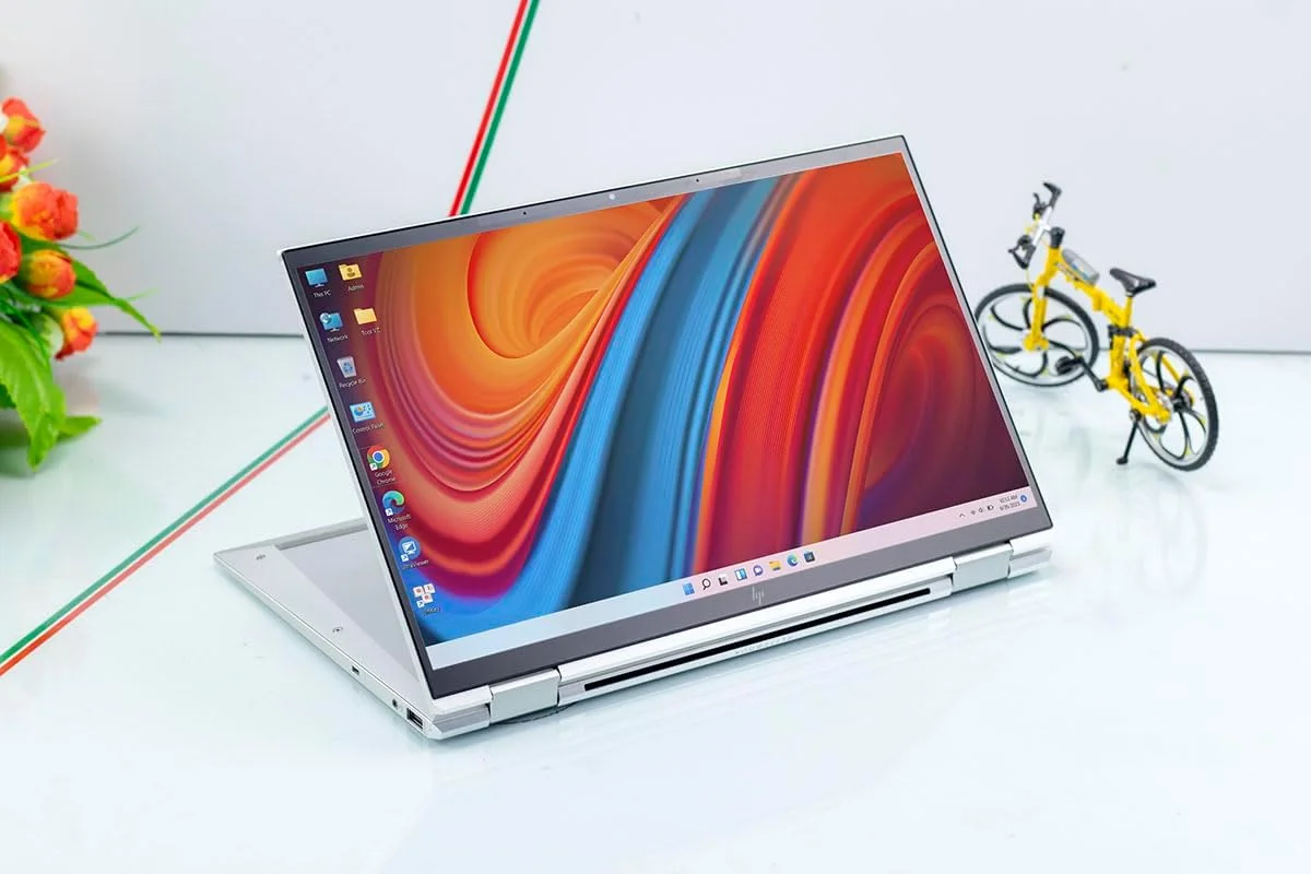 لپ تاپ 2 در 1 تبدیل شونده اچ پی EliteBook X360 1040 G8 | پردازنده Core i5-1145G7، رم 16 گیگابایت، حافظه SSD 512 گیگابایت | صفحه نمایش لمسی 14 اینچی FHD | گرافیک Intel Iris Xe - ویندوز 11 پرو (بازسازی شده)