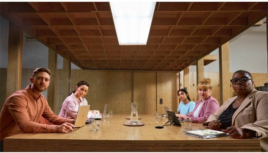 لپ تاپ HP EliteBook 840 G11 نسل 14 - Intel Core Ultra 7 155U / صفحه نمایش 14 اینچی WUXGA / 512 گیگابایت SSD / 16 گیگابایت رم / گرافیک Shared Intel Iris Xe / ویندوز 11 پرو / کیبورد انگلیسی نقره ای