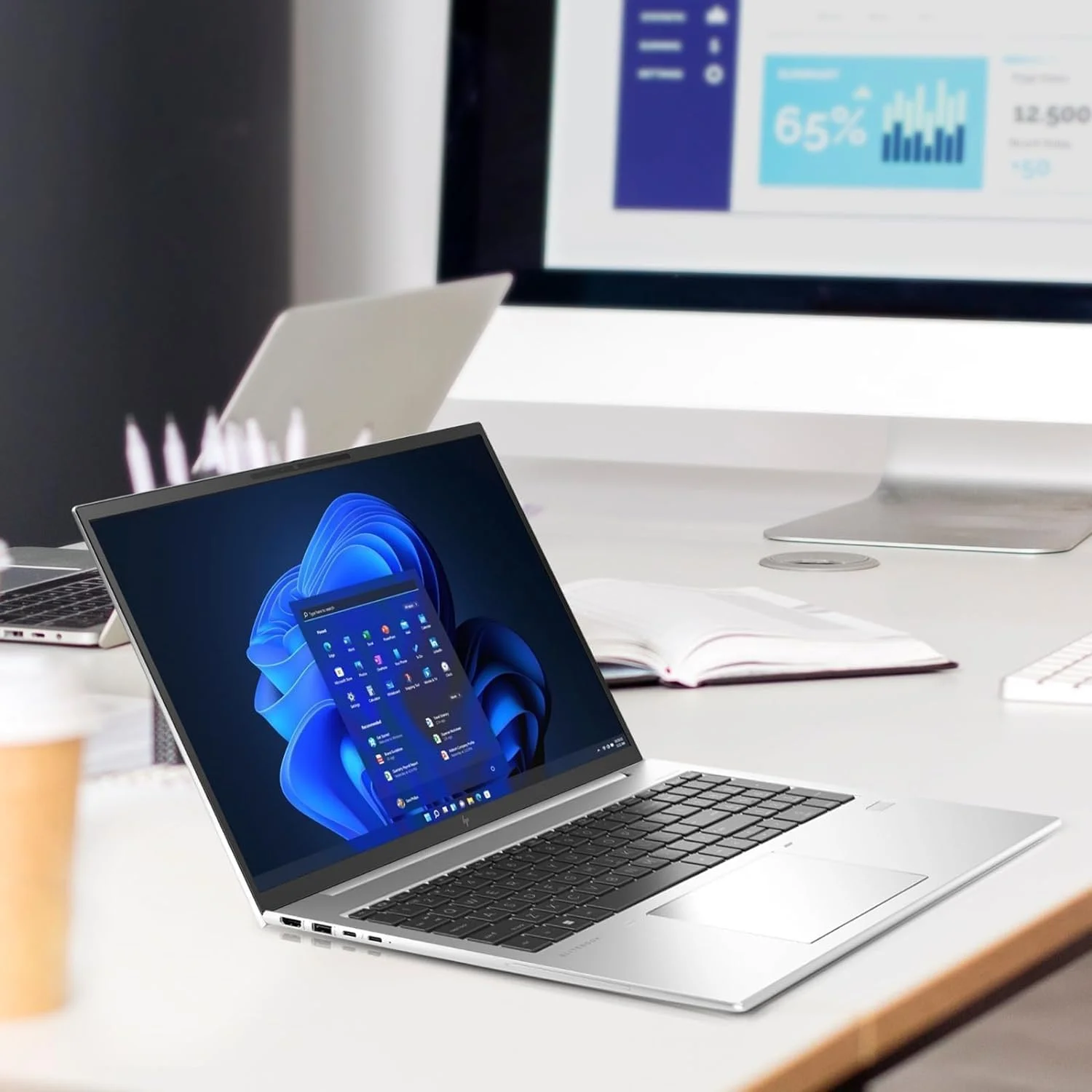 لپ تاپ استوک HP EliteBook 745 G6 با صفحه نمایش لمسی 14 اینچی FHD، پردازنده Ryzen 5 3500U، رم 16 گیگابایتی، حافظه SSD 512 گیگابایتی، گرافیک AMD Radeon Vega 8 (2GB) و ویندوز 11 پرو