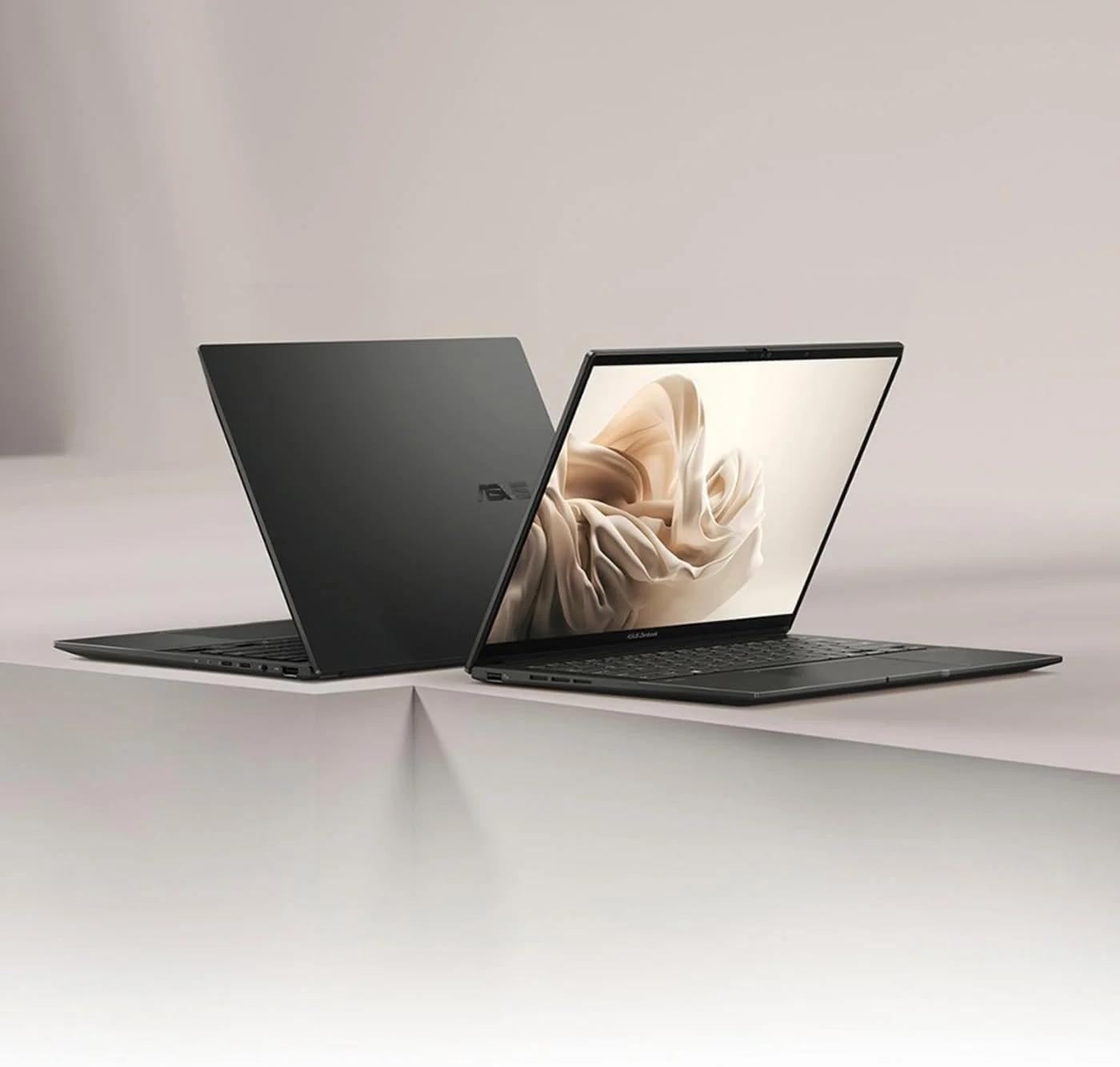 لپ تاپ ASUS Zenbook، صفحه نمایش لمسی 14 اینچی WUXGA OLED، پردازنده Intel Core Ultra 7-155H (تا 4.8 گیگاهرتز)، گرافیک Intel Arc، رم 16 گیگابایتی، 512 گیگابایت PCIe 4.0، WiFi 6E، صفحه کلید با نور پس زمینه، TB 4، کابل PDG HDMI، ویندوز 11 پرو