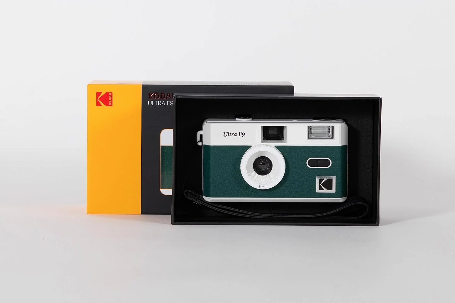 دوربین فیلم‌برداری ۳۱ میلی‌متری Kodak Ultra F9 - سبک رترو، بدون نیاز به فوکوس، قابل استفاده مجدد، دارای فلاش داخلی، استفاده آسان (سبز تیره شب)