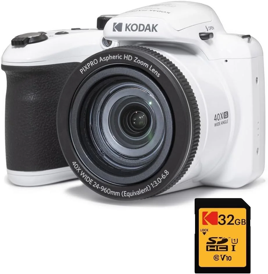 دوربین دیجیتال KODAK Pixpro Astro Zoom AZ405 + کارت SDHC کداک با سرعت فوق العاده بالا U1 32 گیگابایت - دوربین 20 مگاپیکسل، زوم X40، زاویه دید عریض، LCD، فیلم Full HD 1080p، OIS، باتری AA - سفید