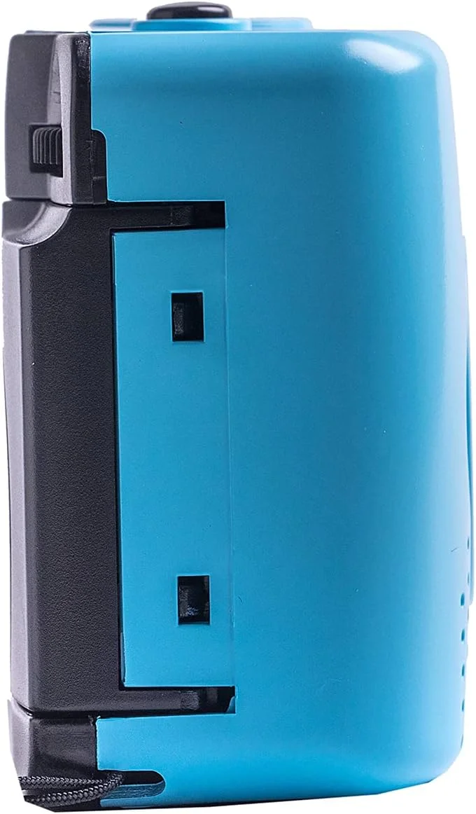 دوربین فیلمی 35 میلی متری Kodak M35، قابل استفاده مجدد، بدون نیاز به فوکوس، استفاده آسان، دارای فلاش داخلی و سازگار با فیلم های نگاتیو رنگی یا سیاه و سفید 35 میلی متری (فیلم و باتری AAA شامل نمی شود) (آبی لاجوردی) دوربین فیلمی 35 میلی متری Kodak M35، قابل استفاده مجدد، بدون نیاز به فوکوس، استفاده آسان، دارای فلاش داخلی و سازگار با فیلم های نگاتیو رنگی یا سیاه و سفید 35 میلی متری (فیلم و باتری AAA شامل نمی شود) (آبی لاجوردی)