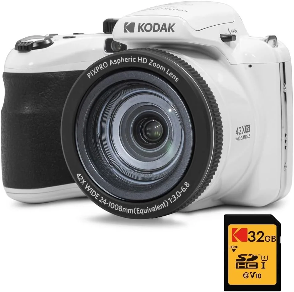 دوربین دیجیتال KODAK Pixpro Astro Zoom AZ425 به همراه کارت SDHC 32 گیگابایتی - دوربین 20 مگاپیکسلی، زوم 42X، زاویه دید عریض، صفحه نمایش LCD 3 اینچی، فیلمبرداری Full HD 1080p، باتری لیتیوم یونی - سفید