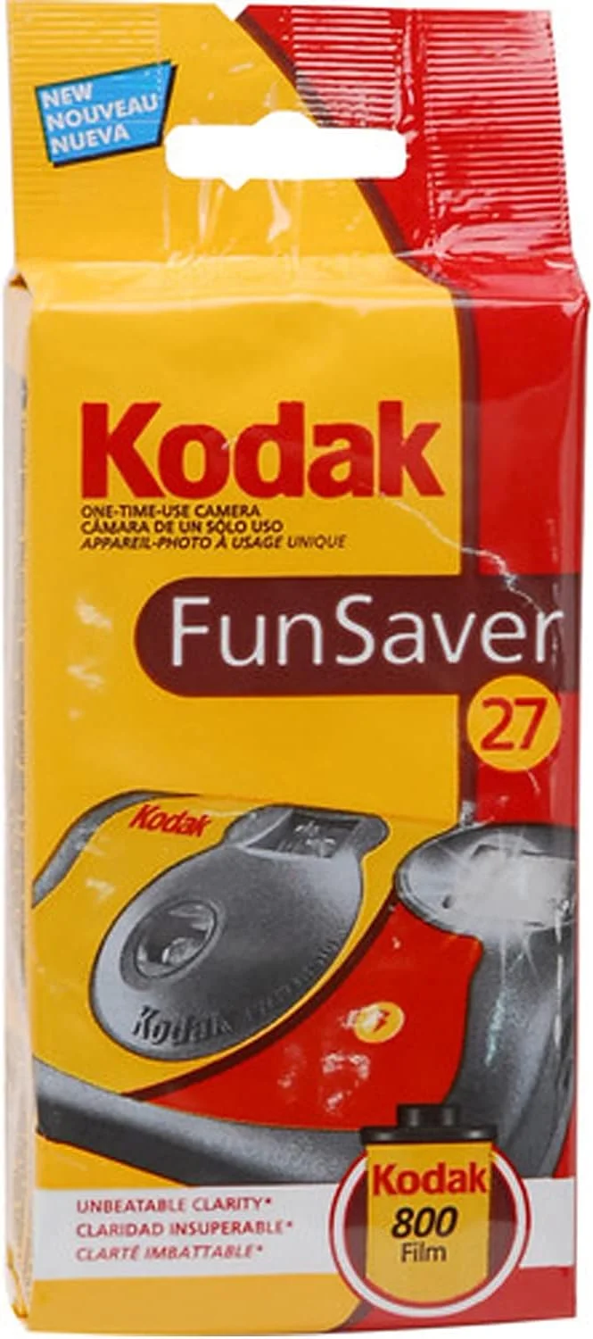 دوربین یکبار مصرف Kodak Fun Saver / 27 عکس + بند دستی + دستمال دوربین یکبار مصرف Kodak Fun Saver / 27 عکس + بند دستی + دستمال