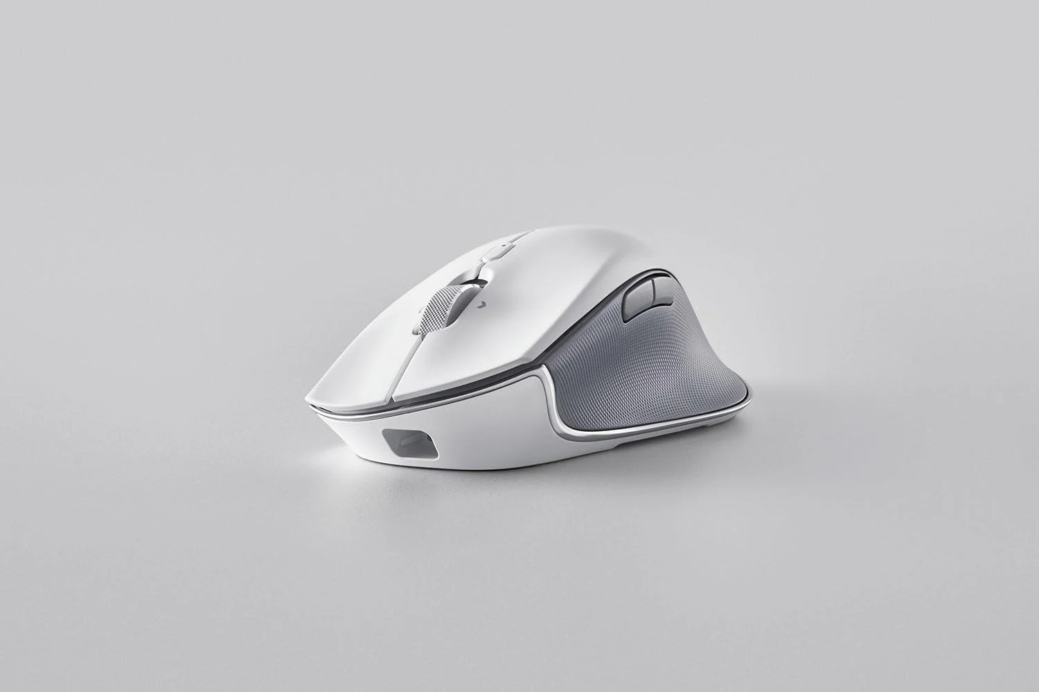 ماوس بیسیم ارگونومیک Razer Pro Click Humanscale: طراحی ارگونومیک - حسگر اپتیکال پیشرفته 5G - اتصال چندگانه - 8 دکمه قابل برنامهریزی - عمر باتری طولانی تا 400 ساعت ماوس بیسیم ارگونومیک Razer Pro Click Humanscale: طراحی ارگونومیک - حسگر اپتیکال پیشرفته 5G - اتصال چندگانه - 8 دکمه قابل برنامهریزی - عمر باتری طولانی تا 400 ساعت