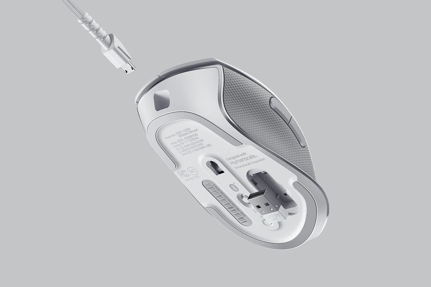 ماوس بیسیم ارگونومیک Razer Pro Click Humanscale: طراحی ارگونومیک - حسگر اپتیکال پیشرفته 5G - اتصال چندگانه - 8 دکمه قابل برنامهریزی - عمر باتری طولانی تا 400 ساعت ماوس بیسیم ارگونومیک Razer Pro Click Humanscale: طراحی ارگونومیک - حسگر اپتیکال پیشرفته 5G - اتصال چندگانه - 8 دکمه قابل برنامهریزی - عمر باتری طولانی تا 400 ساعت