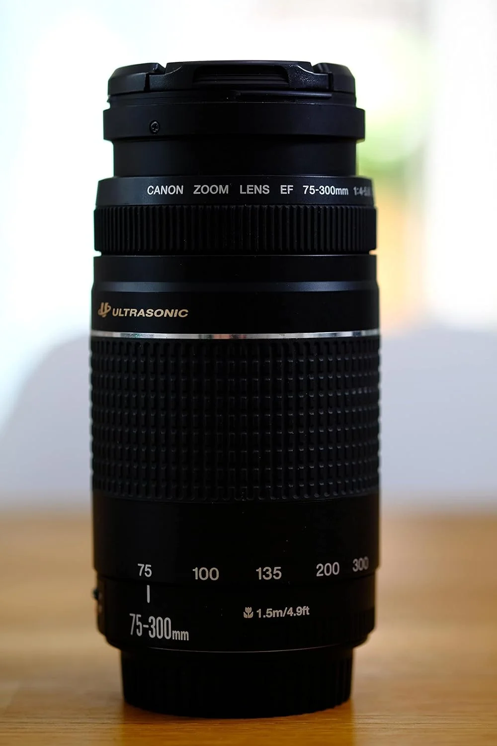 لنز زوم تله فوتو Canon Ef 75-300mm F/4-5.6 Iii برای دوربین های SLR لنز زوم تله فوتو Canon Ef 75-300mm F/4-5.6 Iii برای دوربین های SLR