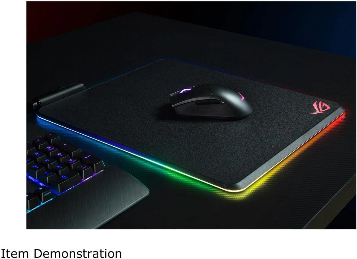 پد ماوس گیمینگ عمودی ASUS ROG Balteus با نورپردازی Aura Sync RGB و پایه ضد لغزش (32 × 37 سانتی متر) پد ماوس گیمینگ عمودی ASUS ROG Balteus با نورپردازی Aura Sync RGB و پایه ضد لغزش (32 × 37 سانتی متر)