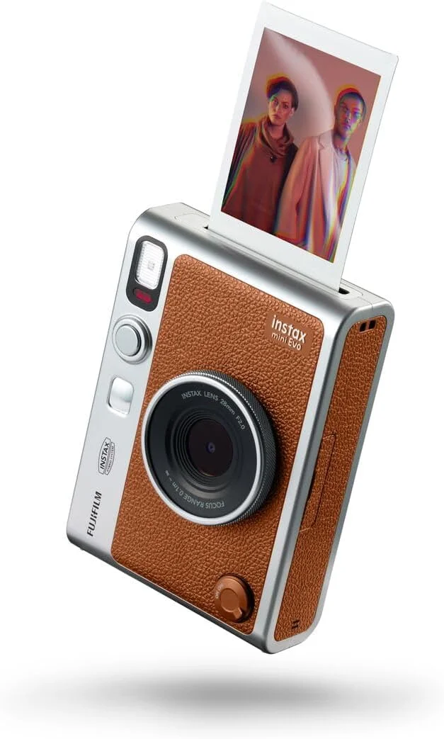 دوربین چاپ سریع هیبریدی فوجی فیلم Instax Mini EVO قهوه ای | فیلم فوری تک بسته ای فوجی Instax Mini | کارت حافظه microSD 32 گیگابایتی | کیف دوربین - بسته نرم افزاری