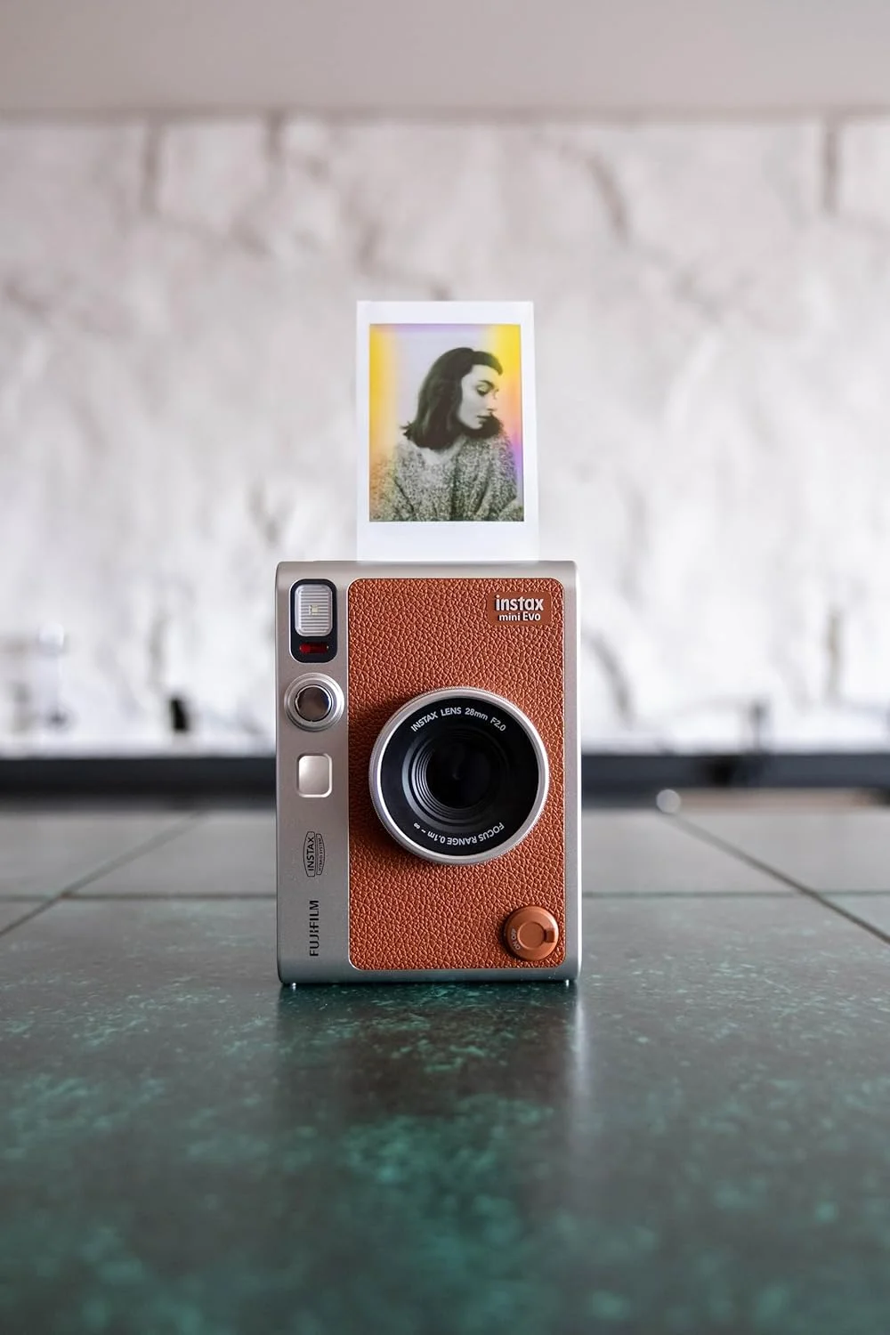 دوربین چاپ سریع فوجی فیلم Instax Mini Evo - قهوه ای