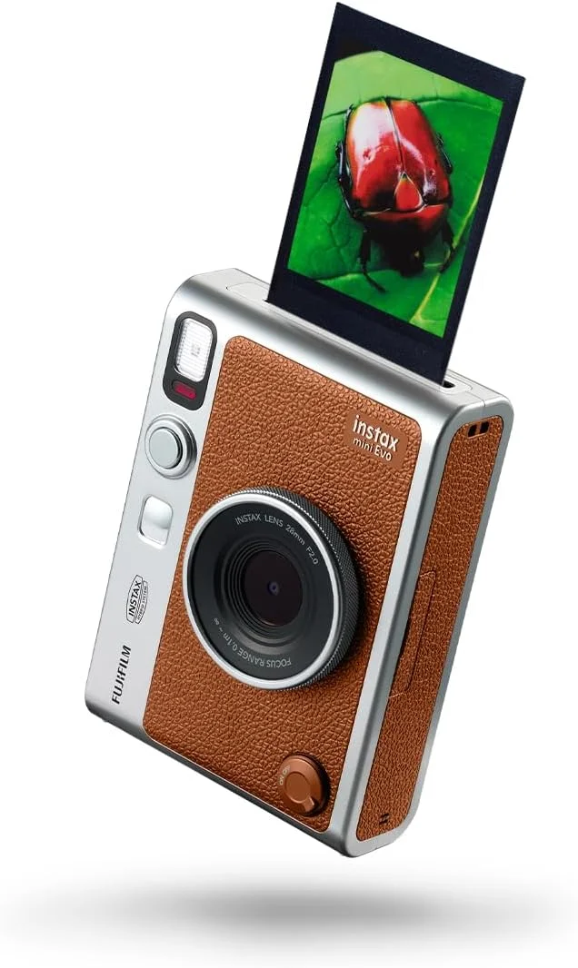 دوربین هیبریدی فوجی فیلم Instax Mini Evo نسخه پریمیوم با 20 شات فیلم سیاه Instax Mini و 100 حالت مختلف - (قهوه ای)