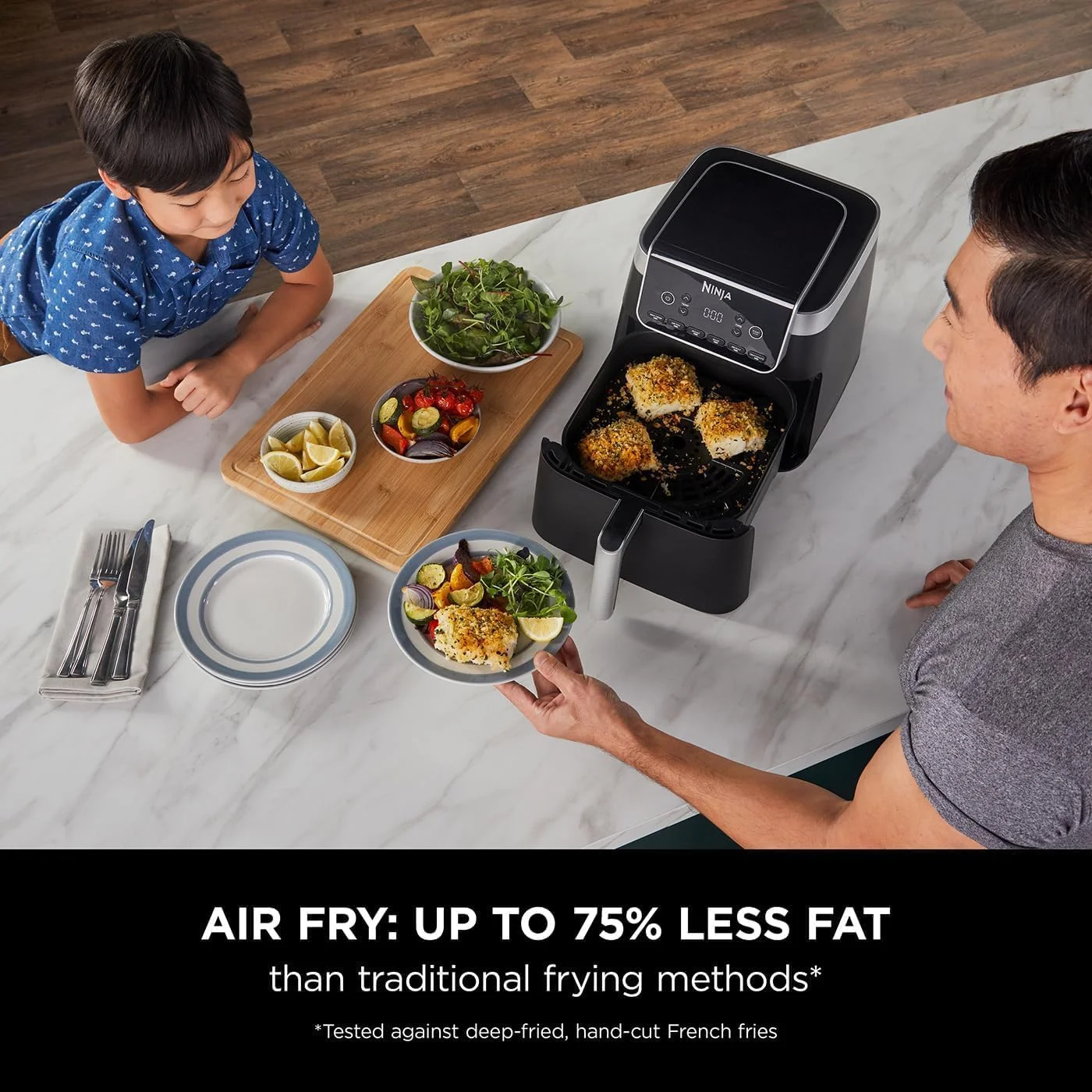 سرخ کن نینجا مدل Air Fryer MAX PRO، ظرفیت 6.2 لیتر، تک کشو بزرگ مربعی، قابلیت برشته کردن، پخت، سرخ کردن با هوا، سایز خانواده، دیجیتال، نچسب، سبد و صفحه ترد کننده قابل شستشو در ماشین ظرفشویی، مشکی، AF180ME، 2 سال گارانتی سرخ کن نینجا مدل Air Fryer MAX PRO، ظرفیت 6.2 لیتر، تک کشو بزرگ مربعی، قابلیت برشته کردن، پخت، سرخ کردن با هوا، سایز خانواده، دیجیتال، نچسب، سبد و صفحه ترد کننده قابل شستشو در ماشین ظرفشویی، مشکی، AF180ME، 2 سال گارانتی