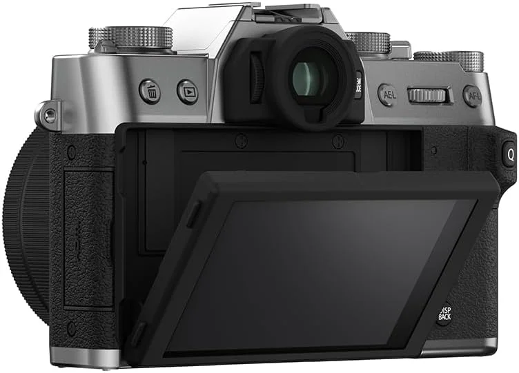 دوربین فوجی فیلم X-T30 II به همراه لنز XC15-45mm نقره ای