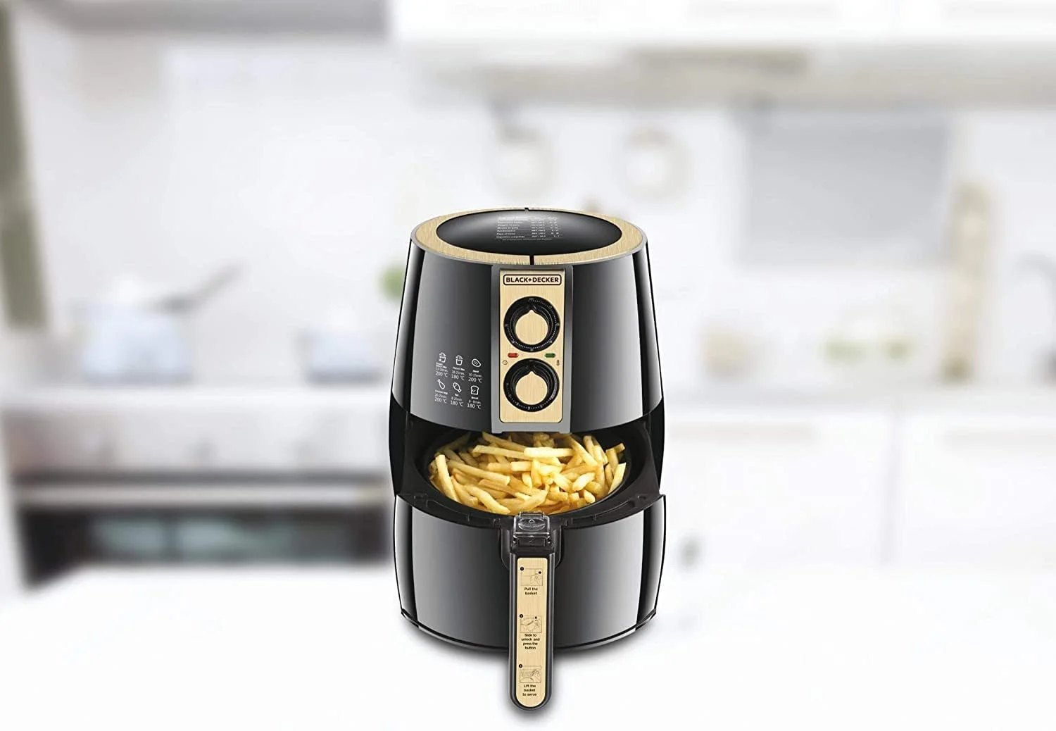 سرخ کن هوا بلک اند دکر 4 لیتری مدل AF300-B5 با محدوده عملکرد 1.2 کیلوگرم، مشکی و طلایی - حداقل 1 سال گارانتی سازنده سرخ کن هوا بلک اند دکر 4 لیتری مدل AF300-B5 با محدوده عملکرد 1.2 کیلوگرم، مشکی و طلایی - حداقل 1 سال گارانتی سازنده