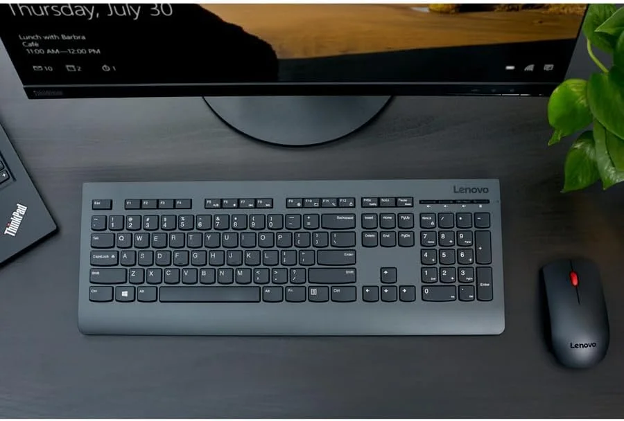 ترکیب کیبورد و ماوس لنوو با طراحی شیک و اندازه کامل، کیفیت فوق العاده ای را ارائه می دهد ترکیب کیبورد و ماوس لنوو با طراحی شیک و اندازه کامل، کیفیت فوق العاده ای را ارائه می دهد