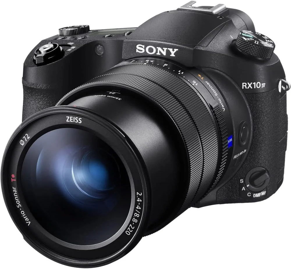 دوربین دیجیتال سونی Cyber-Shot DSC-RX10 IV (DSCRX10M4/B) به همراه کارت حافظه 64 گیگابایتی + کارت خوان + کیف + سه پایه انعطاف پذیر + بند دستی + کیف پول حافظه + نگهدارنده درب لنز + کیت تمیز کننده دوربین دیجیتال سونی Cyber-Shot DSC-RX10 IV (DSCRX10M4/B) به همراه کارت حافظه 64 گیگابایتی + کارت خوان + کیف + سه پایه انعطاف پذیر + بند دستی + کیف پول حافظه + نگهدارنده درب لنز + کیت تمیز کننده