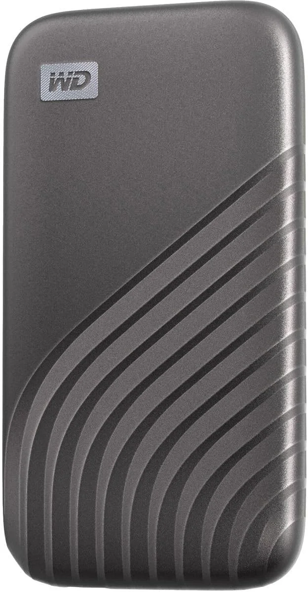 هارد SSD اکسترنال وسترن دیجیتال مدل My Passport با ظرفیت 4 ترابایت، فناوری NVMe، پورت USB-C، سرعت خواندن تا 1050 مگابایت بر ثانیه و سرعت نوشتن تا 1000 مگابایت بر ثانیه. سازگار با PC، Xbox، PlayStation، رنگ خاکستری فضایی