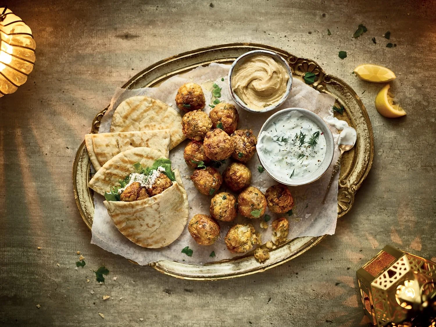 سرخ کن هوا دیجیتال کنوود XXL 5.5 لیتری 2.4 کیلوگرمی 1800 وات با گردش سریع هوای گرم برای سرخ کردن، گریل کردن، بریان کردن، کباب کردن، پخت و تست کردن مدل HFP50.000WH، سفید سرخ کن هوا دیجیتال کنوود XXL 5.5 لیتری 2.4 کیلوگرمی 1800 وات با گردش سریع هوای گرم برای سرخ کردن، گریل کردن، بریان کردن، کباب کردن، پخت و تست کردن مدل HFP50.000WH، سفید