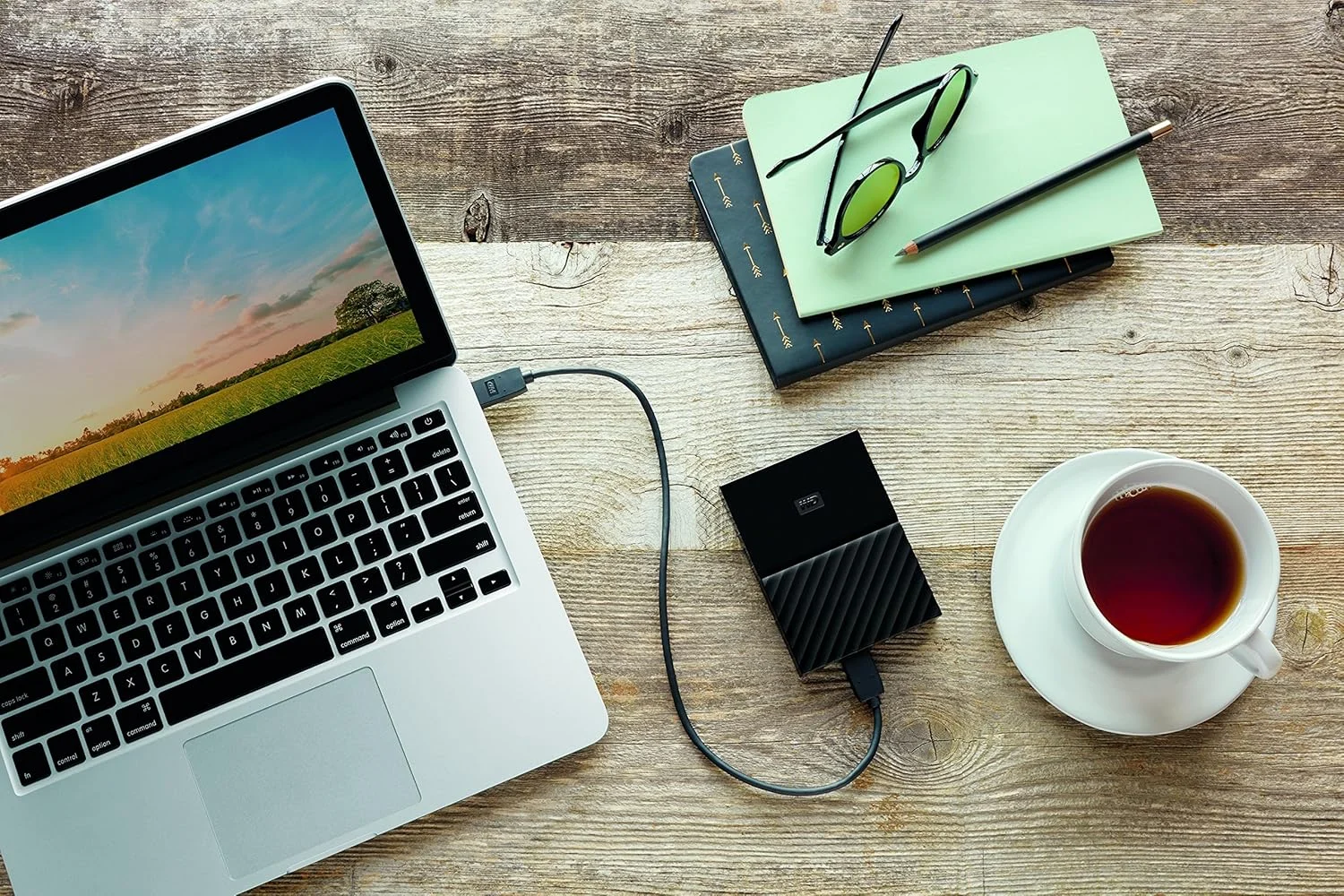هارد اکسترنال قابل حمل وسترن دیجیتال مدل My Passport for Mac با ظرفیت 1 ترابایت، USB-C/USB-A - WDBFKF0010BBK-WESE هارد اکسترنال قابل حمل وسترن دیجیتال مدل My Passport for Mac با ظرفیت 1 ترابایت، USB-C/USB-A - WDBFKF0010BBK-WESE