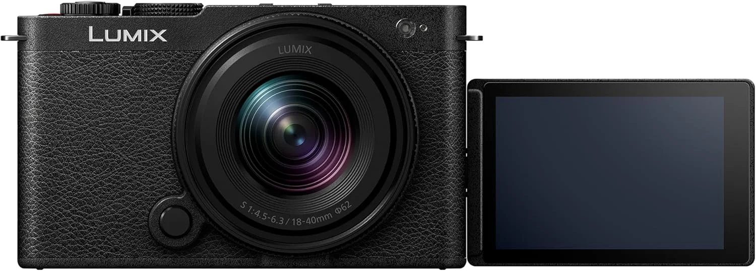 دوربین بدون آینه فول فریم پاناسونیک Lumix DC-S9NE-K مناسب ولاگ، 24.2 مگاپیکسل، فیلمبرداری 6K/4K، فوکوس خودکار تشخیص فاز 779 نقطه، تثبیت کننده تصویر، مشکی، همراه با لنز S-R1840E 18-40mm دوربین بدون آینه فول فریم پاناسونیک Lumix DC-S9NE-K مناسب ولاگ، 24.2 مگاپیکسل، فیلمبرداری 6K/4K، فوکوس خودکار تشخیص فاز 779 نقطه، تثبیت کننده تصویر، مشکی، همراه با لنز S-R1840E 18-40mm