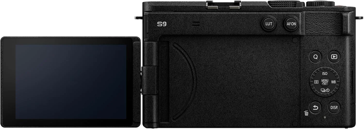 دوربین فیلمبرداری بدون آینه فول فریم پاناسونیک Lumix DC-S9E-K مناسب ولاگ، 24.2 مگاپیکسل، فیلمبرداری 6K/4K، PDAF 779 نقطه ای، تثبیت کننده تصویر، صفحه نمایش با زاویه آزاد، WiFi 5Ghz، مشکی دوربین فیلمبرداری بدون آینه فول فریم پاناسونیک Lumix DC-S9E-K مناسب ولاگ، 24.2 مگاپیکسل، فیلمبرداری 6K/4K، PDAF 779 نقطه ای، تثبیت کننده تصویر، صفحه نمایش با زاویه آزاد، WiFi 5Ghz، مشکی