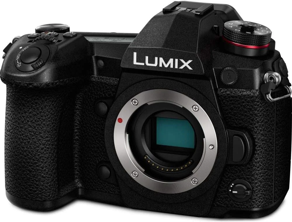 دوربین پاناسونیک DMC Lumix G با سنسور 20 مگاپیکسل، فیلمبرداری 4K و 6K، تثبیت کننده تصویر، سنسور OLED، وای فای، ضد گرد و غبار و ضد پاشش