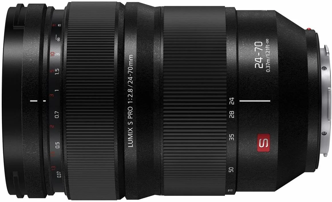 لنز قابل تعویض پاناسونیک Lumix S Pro 24-70mm F2.8 با مانت L برای دوربین های دیجیتال فول فریم سری Lumix S - مدل S-E2470 (USA)
