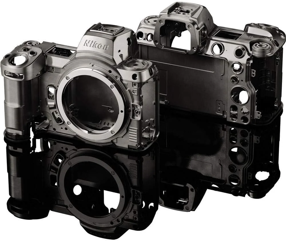 دوربین دیجیتال بدون آینه نیکون Z 6Ii با فرمت FX و رزولوشن 24.5 مگاپیکسل (فقط بدنه)