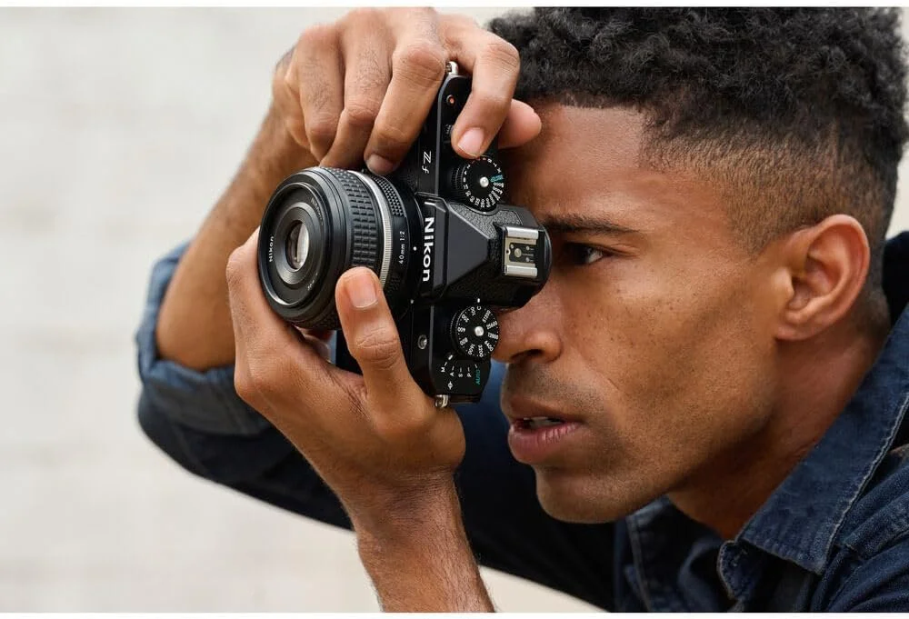 دوربین بدون آینه نیکون Z f به همراه لنز Z 40mm F/2