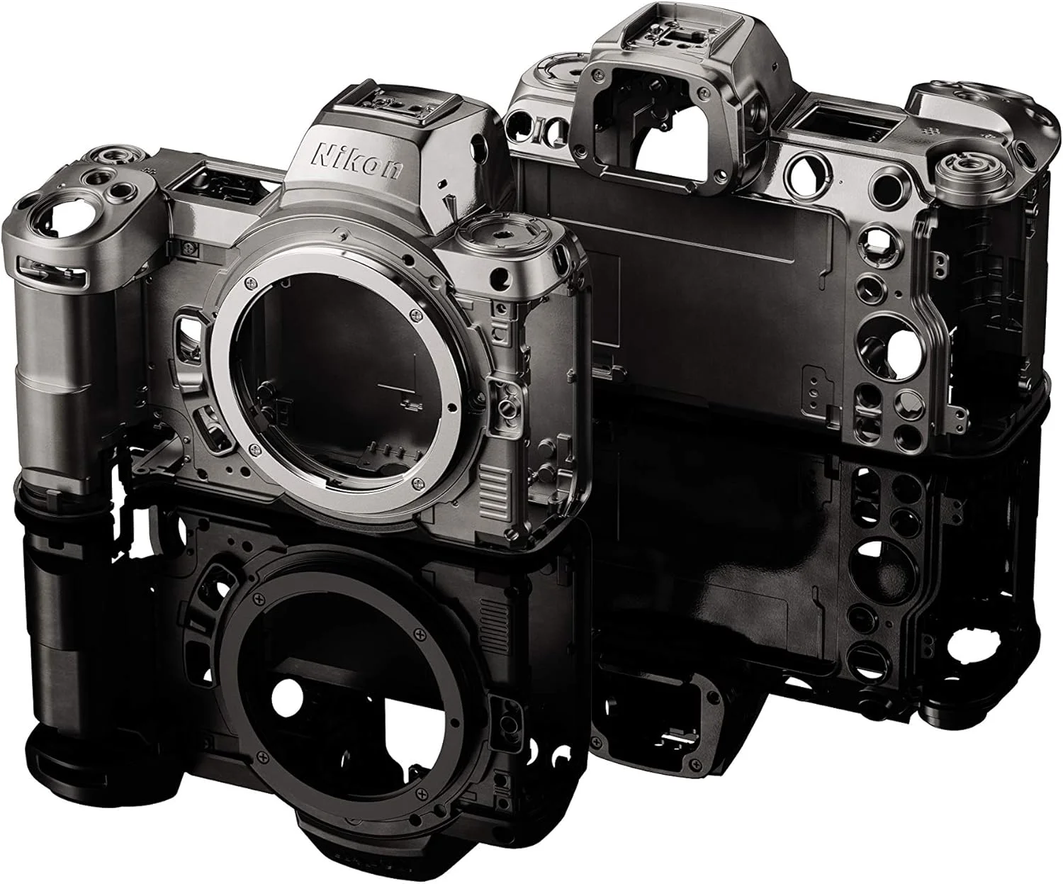 دوربین بدون آینه نیکون Z7 II به همراه لنز 24-70mm f/4
