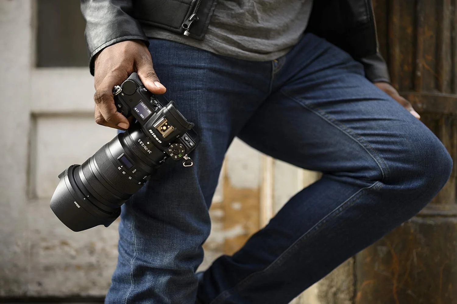 دوربین بدون آینه نیکون Z7 II به همراه لنز 24-70mm f/4