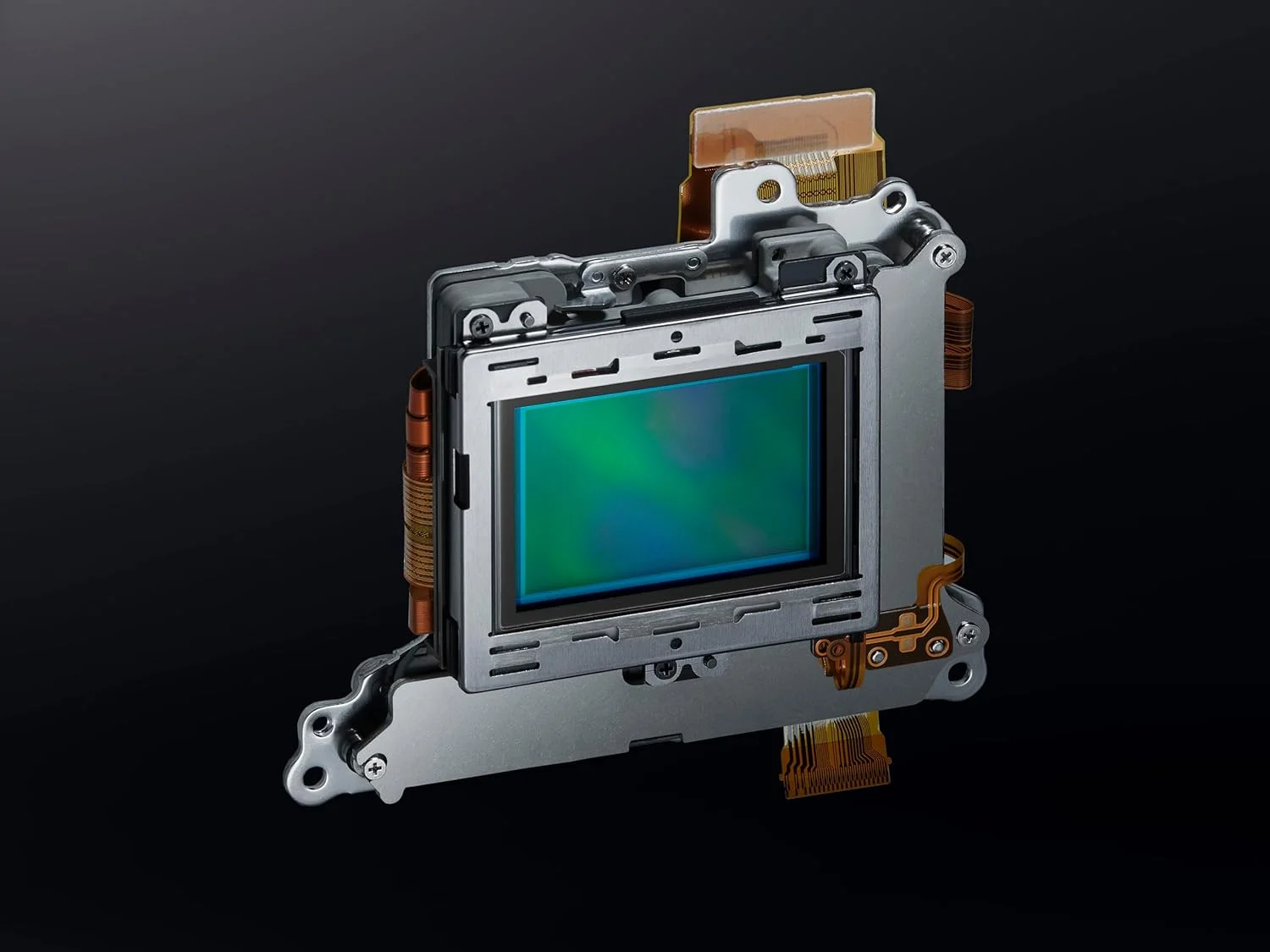 کیت دوربین نیکون Z6III با لنز Z 24-200 میلی‌متر