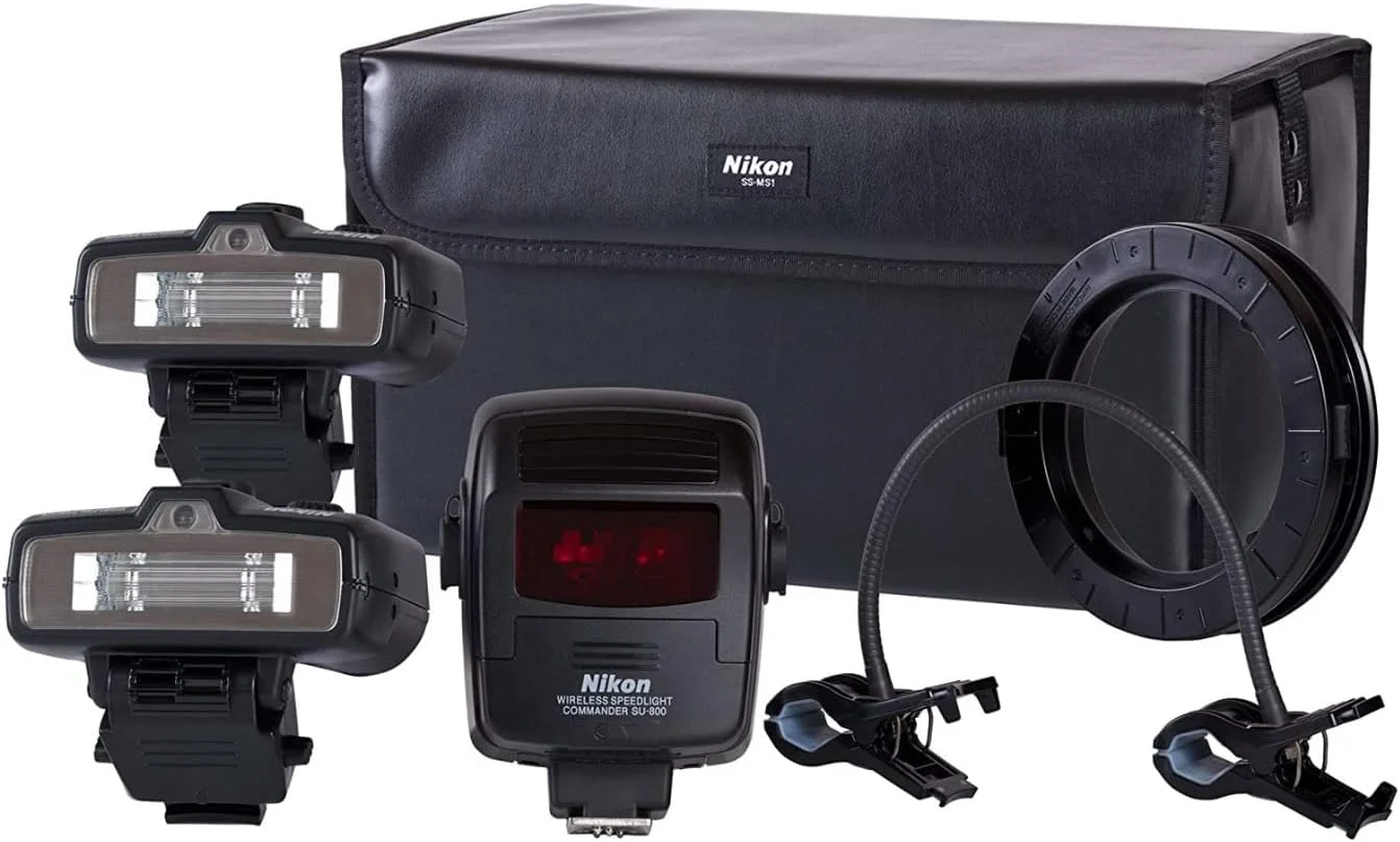 کیت فلاش اسپیدلایت بی‌سیم کلوزآپ Nikon R1C1 برای دوربین‌های SLR دیجیتال نیکون