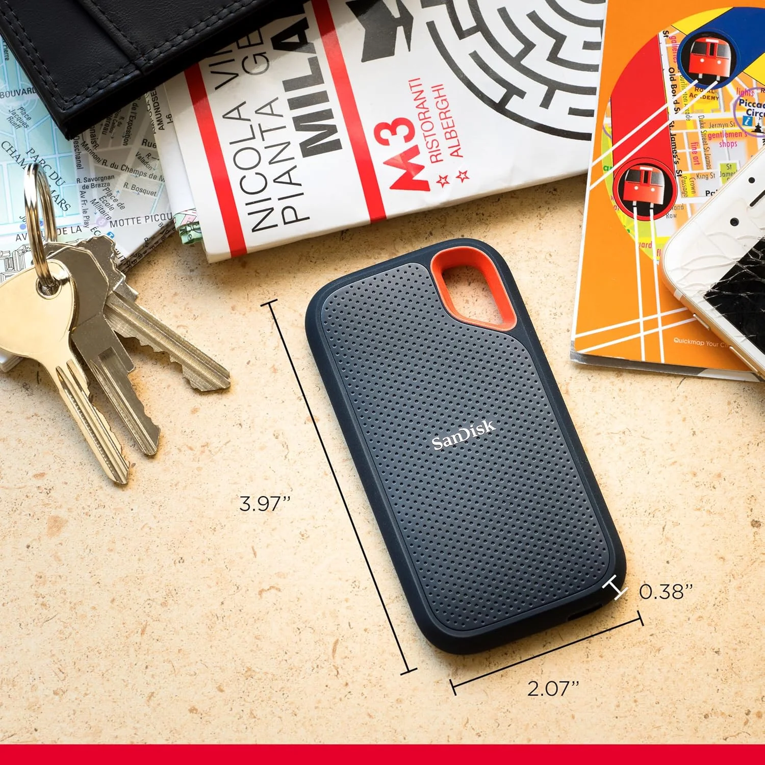 حافظه اس اس دی اکسترنال قابل حمل SanDisk Extreme با ظرفیت 8 ترابایت - سرعت تا 1050 مگابایت بر ثانیه، USB-C، USB 3.2 Gen 2، مقاومت در برابر آب و گرد و غبار IP65، فریمور بروز شده - مدل SDSSDE61-8T00-G25