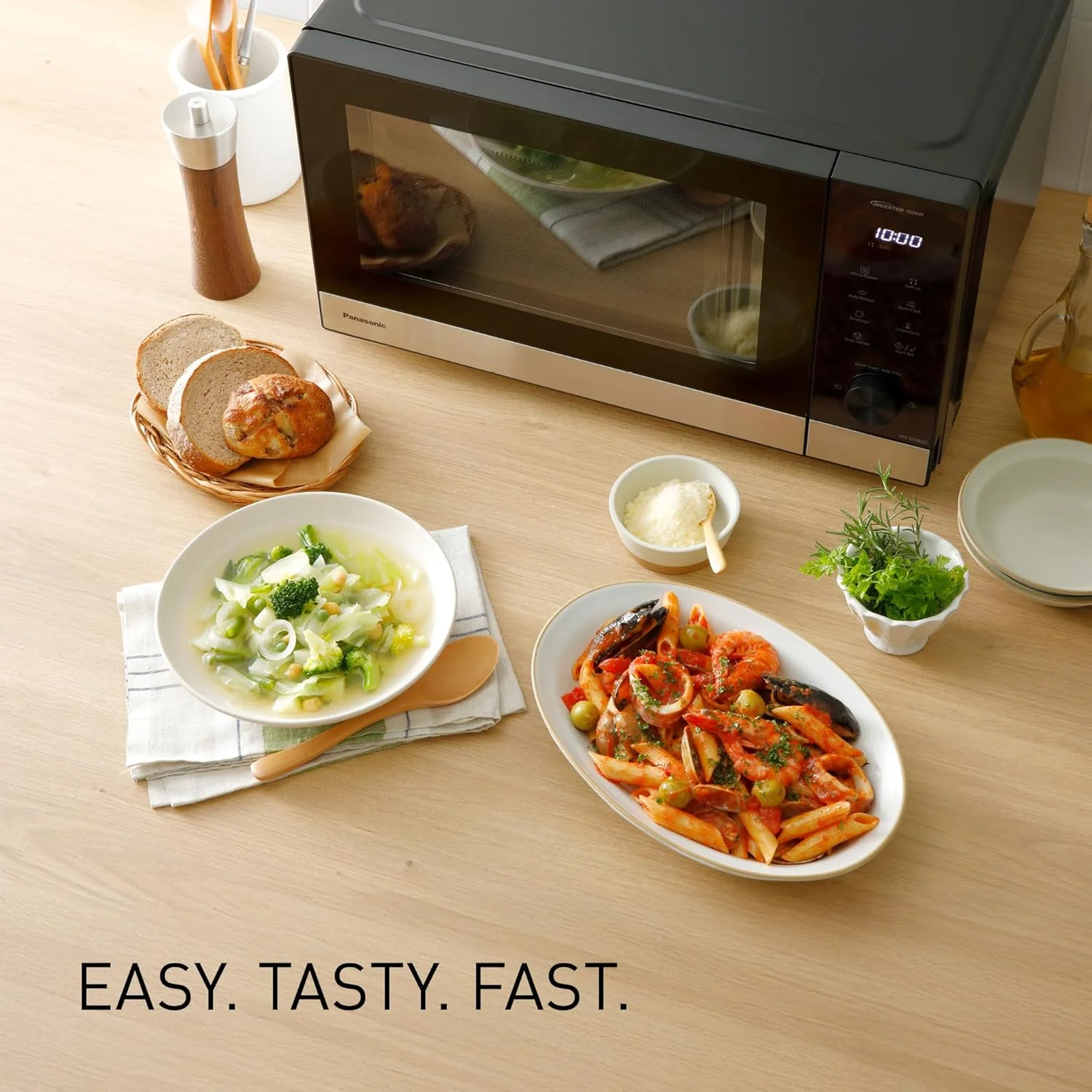 مایکروویو تک پاناسونیک مدل NN-SD38QSEPG با ظرفیت 29 لیتر، توان 1000 وات، یخ زدایی خودکار، 11 برنامه خودکار، تایمر، مشکی و استیل ضد زنگ