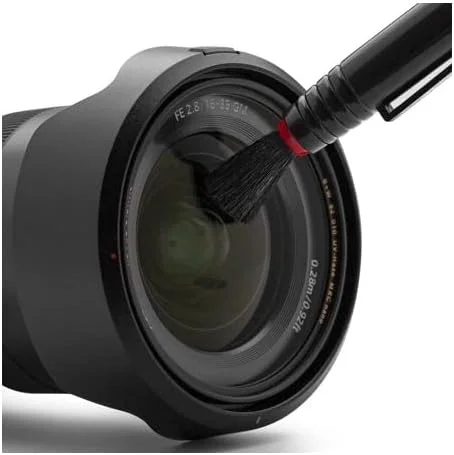 بسته دوربین 360 درجه RICOH THETA X به همراه درپوش لنز و قلم تمیز کننده لنز (3 قلم)