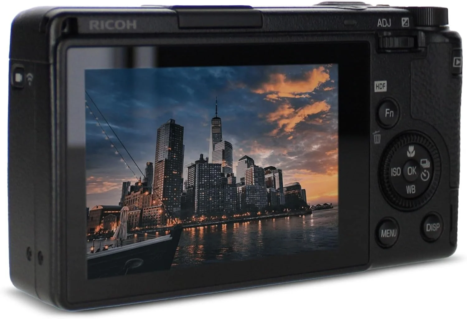 بسته دوربین دیجیتال Ricoh GR III HDF: کارت حافظه 64 گیگابایتی، کارت خوان، کیف، کیت تمیز کننده، گریپ