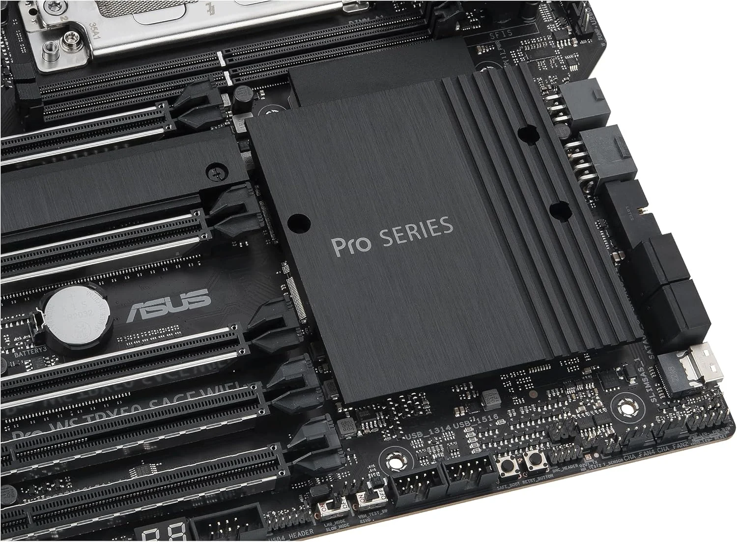 مادربرد ورک استیشن ASUS Pro WS TRX50-SAGE WIFI CEB، AMD Ryzen Threadripper PRO 7000 WX، ECC R-DIMM DDR5، 36 مرحله قدرت، WiFi 7، PCIe 5.0 x 16، PCIe 5.0 M.2، LAN 10 گیگابیتی و 2.5 گیگابیتی، پشتیبانی از چند GPU.