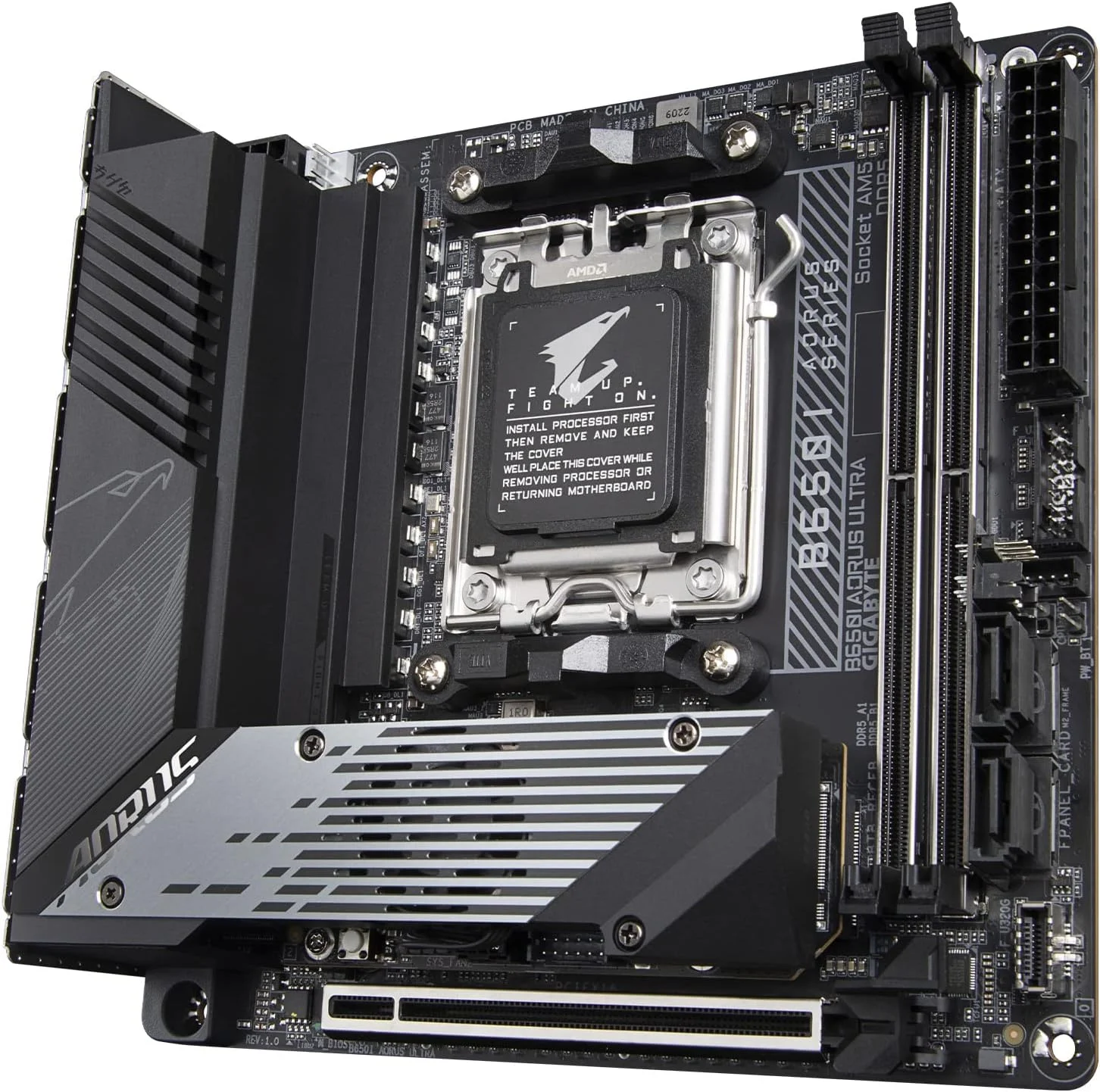 مادربرد GIGABYTE B650I AORUS Ultra (AM5/ LGA 1718/ AMD/ B650/ Mini-ITX/ 5 سال گارانتی/ DDR5/ PCIe 5.0 M.2/ PCIe 5.0/ USB 3.2 Gen2X2 Type-C/Wi-Fi 6E/ Intel 2.5GbE LAN/Q-Flash Plus/EZ-Latch)